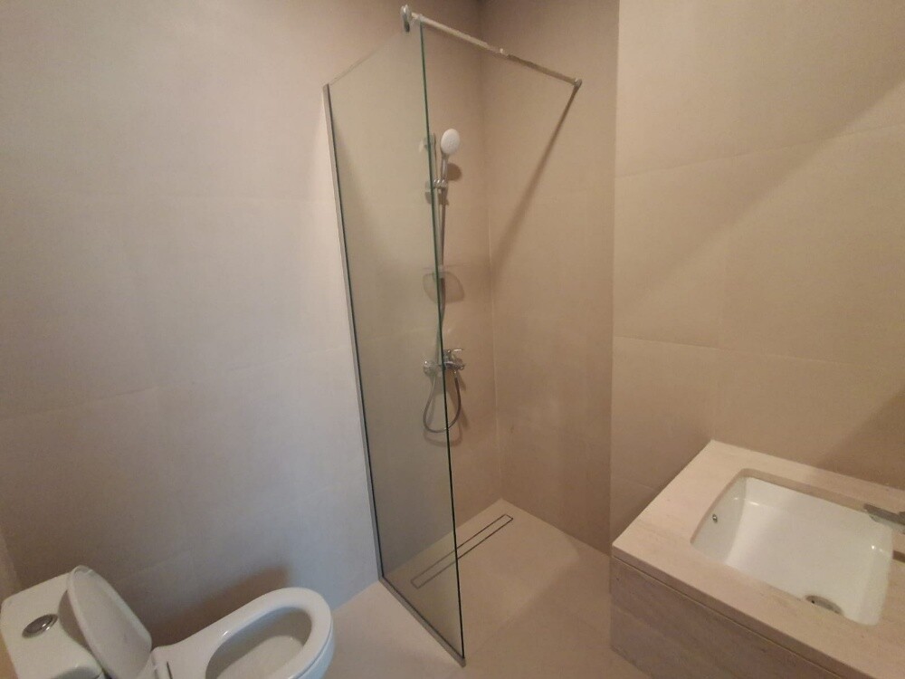 New 2BHK ,3BHK Semi-Furnished, Alwa - 7