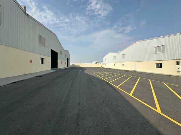 مستودعات جديدة  بركة العوامر - 2
