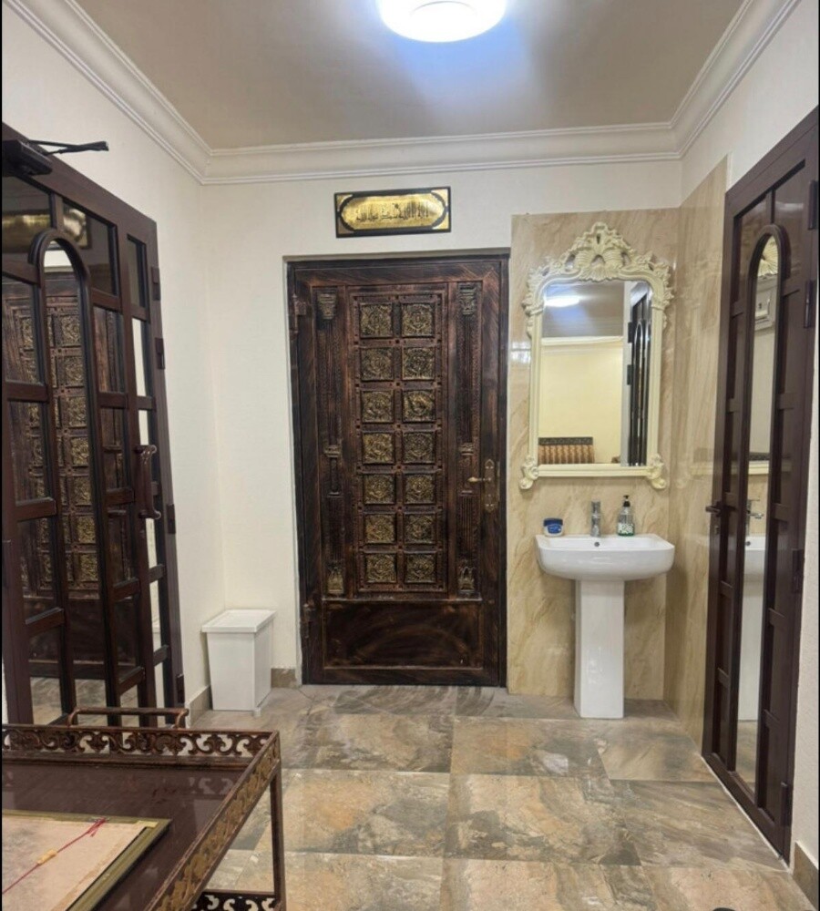 Service Villa in Al Duhail for rent - 3