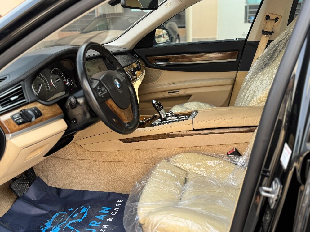 BMW 740Li low kms - 4