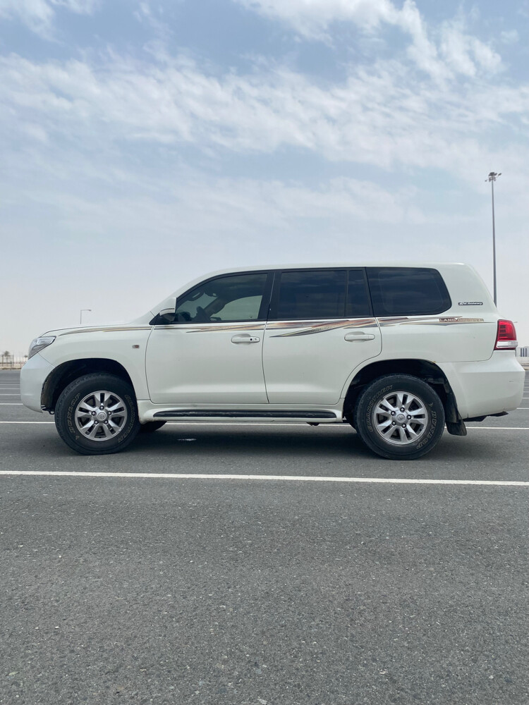 Toyota Land Cruiser GXR V8 2008 - 9
