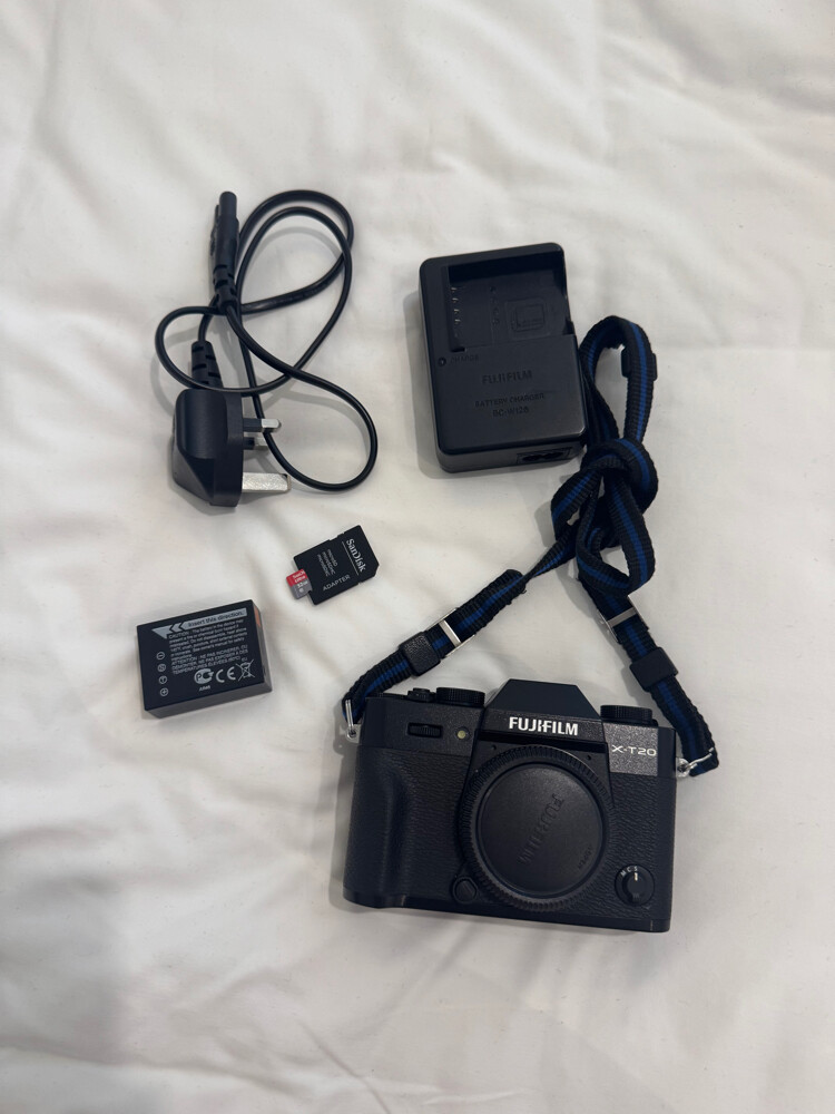 Fujifilm XT20 body - 1