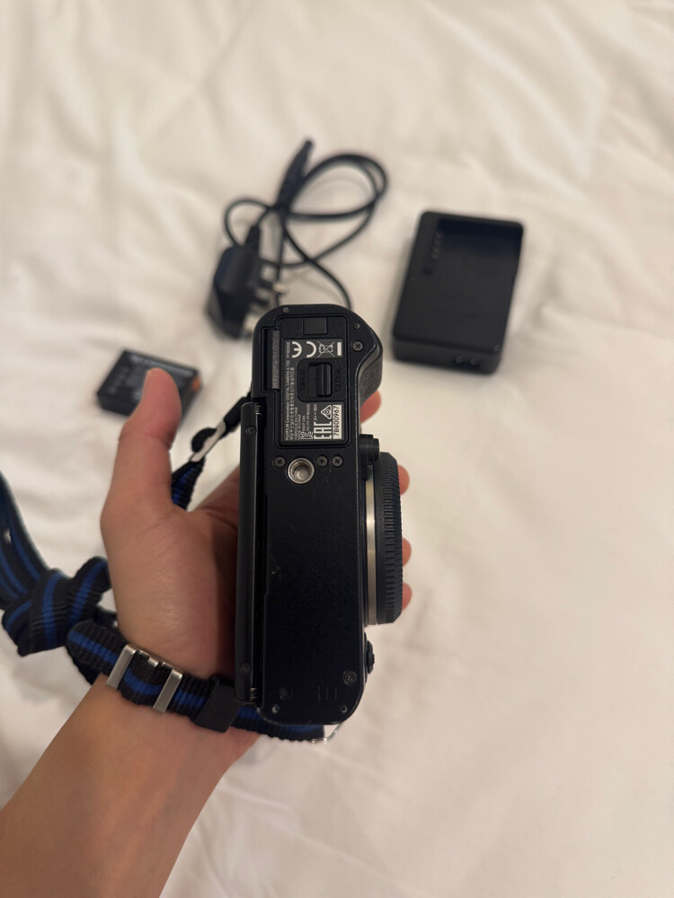 Fujifilm XT20 body - 3