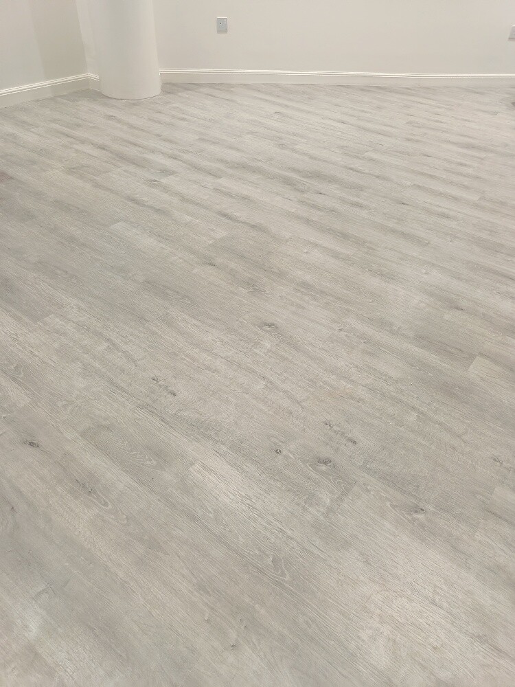Zic zag parquet flooring. - 25