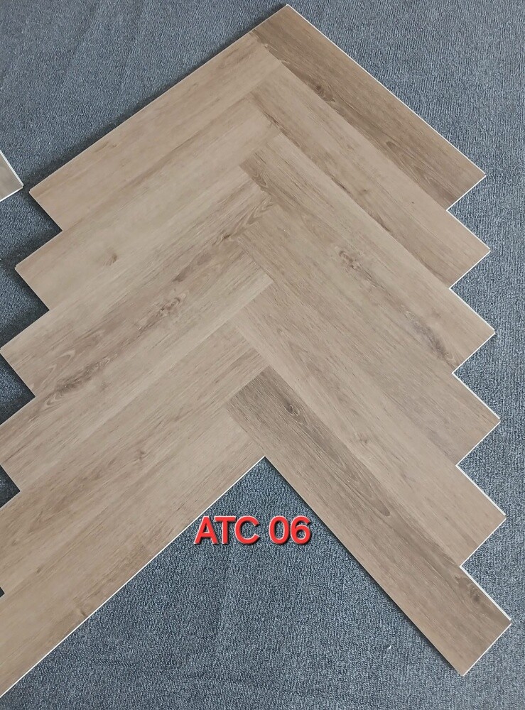 Zic zag parquet flooring. - 5