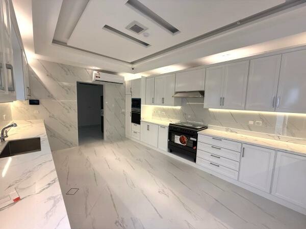 ELEGANT 7BR VILLA| MAJLIS+LIFT - 12