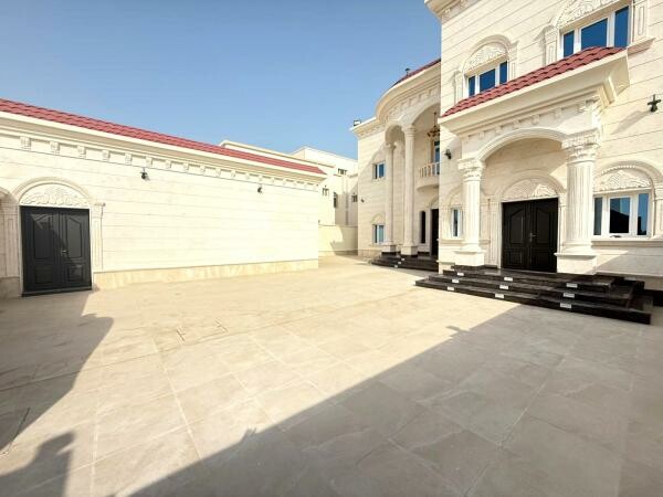 ELEGANT 7BR VILLA| MAJLIS+LIFT - 14