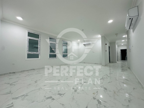 Apartment for Rent in Umm Ghuwalina - 8