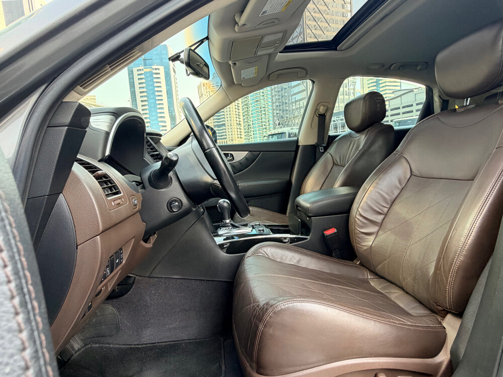 Infiniti QX 70 2019 - 9