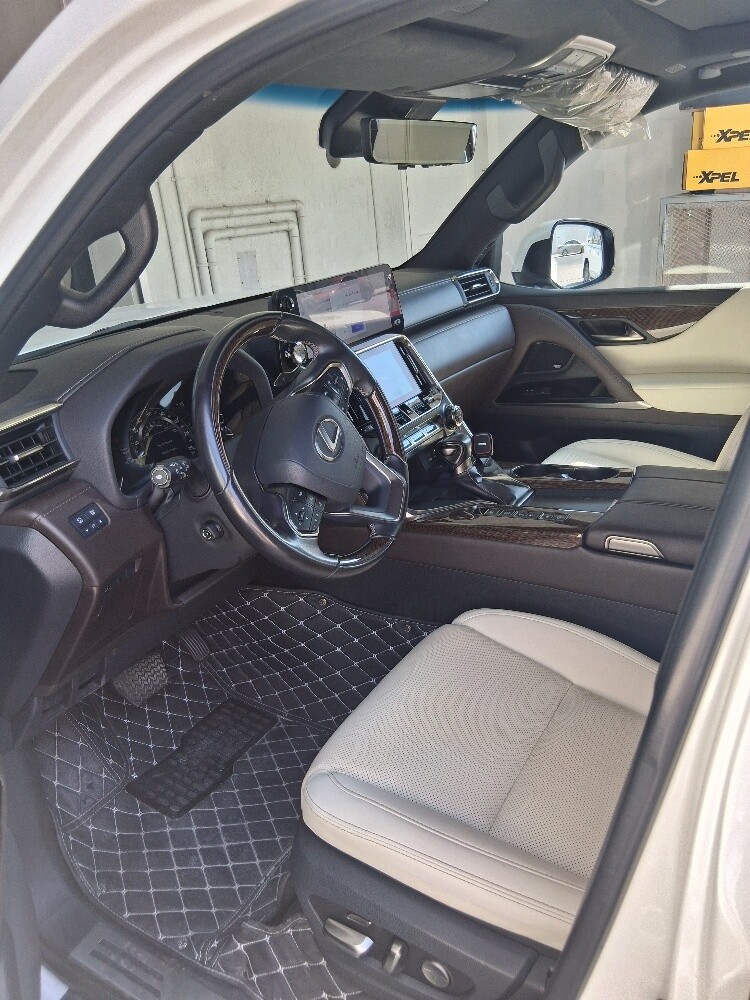lexus luxury 1 - 7