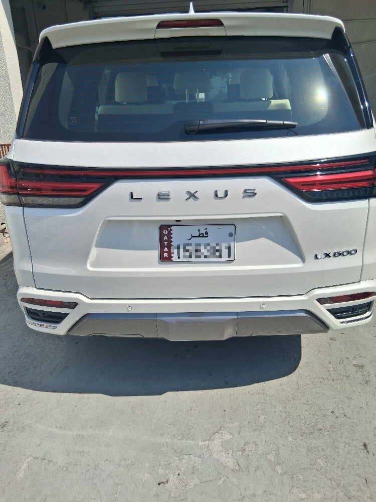 lexus luxury 1 - 2