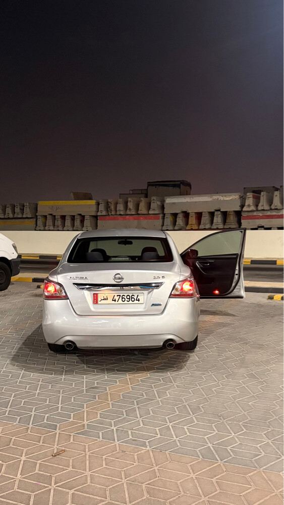 NISSAN ALTIMA - 6