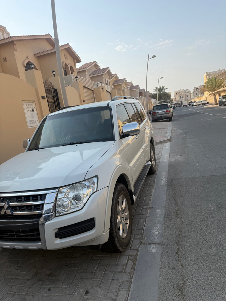 Pajero 2017 For Sale Low Millage 1 - 2