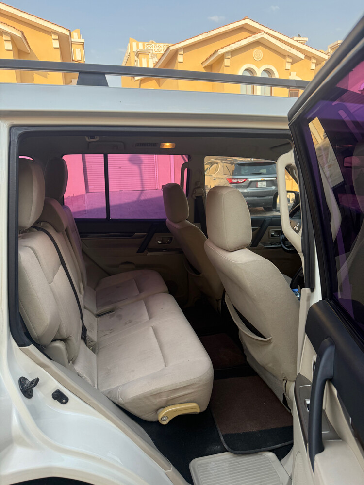 Pajero 2017 For Sale Low Millage 1 - 7