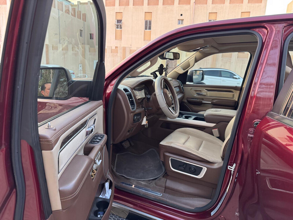 دودج لارامي 2019 - 5
