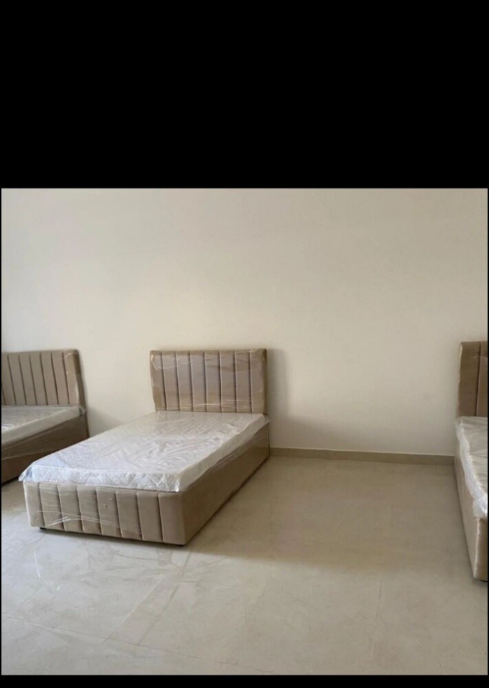 Complete bedroom set, bed, mattress - 4