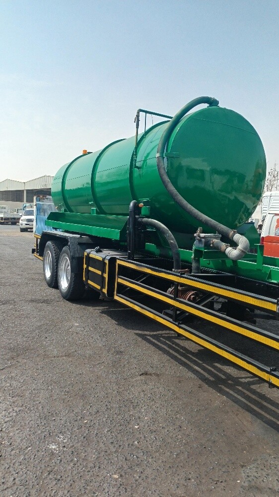 tanker - 2