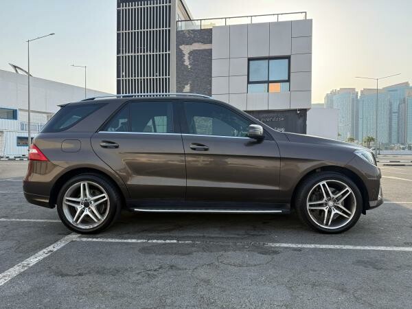2014 Mercedes-Benz ML500 V8 - 3