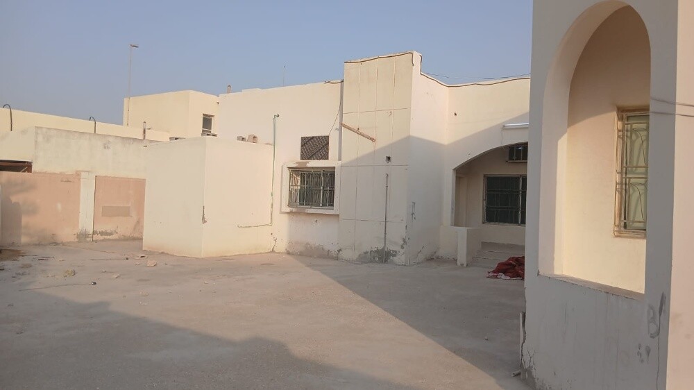 Traditional houses for sale in Old - 4