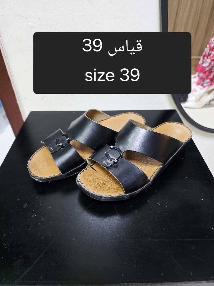 أحذية متنوعة مجانا - 7
