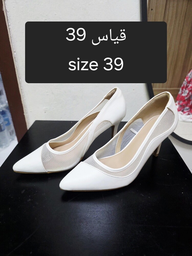 أحذية متنوعة مجانا - 9