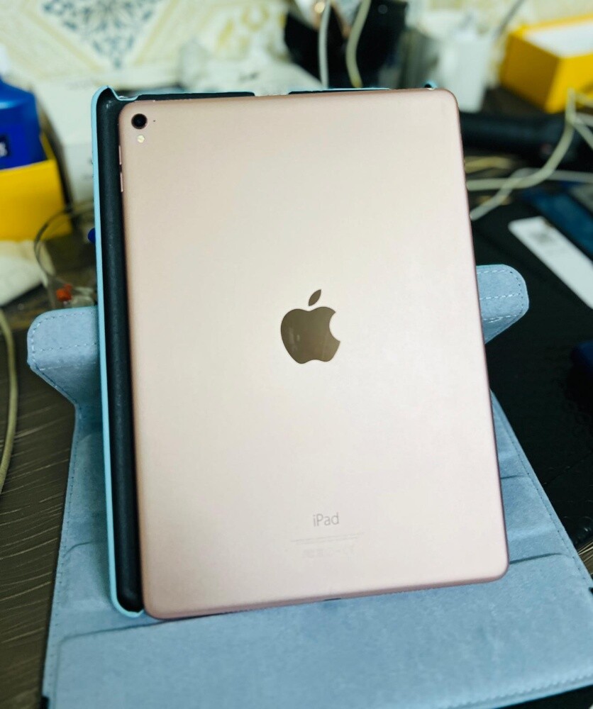 iPad Pro-9.7"/32gb/WiFi+Sim - 4