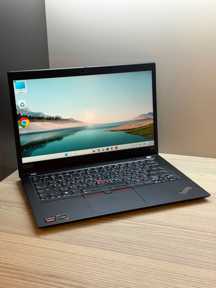 Lenovo ThinkPad T495s - 1