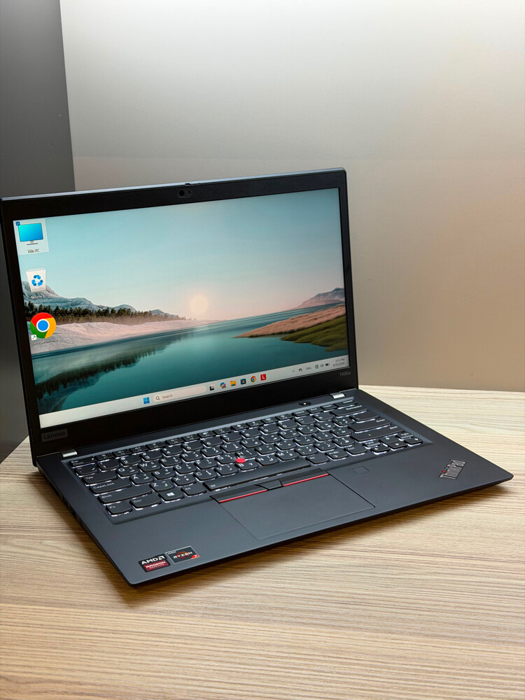 Lenovo ThinkPad T495s - 6