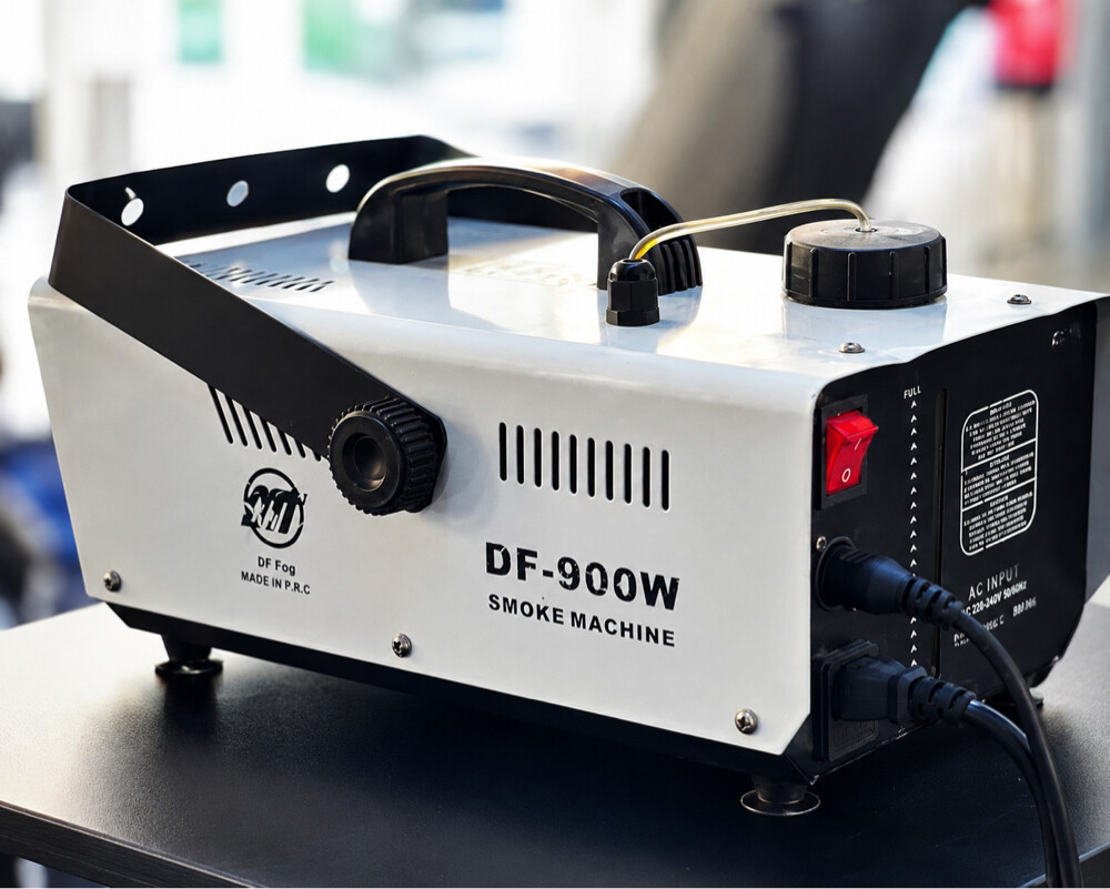900W smoke machine professionally  - 1