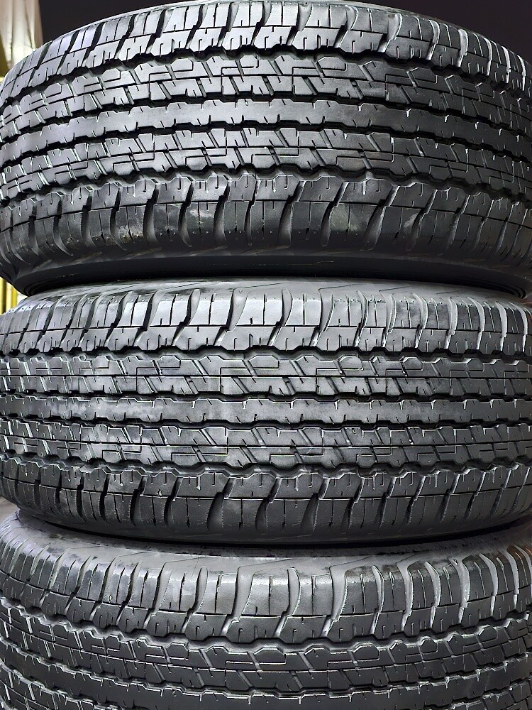 285-65-17,,,,,Dunlop brand - 4
