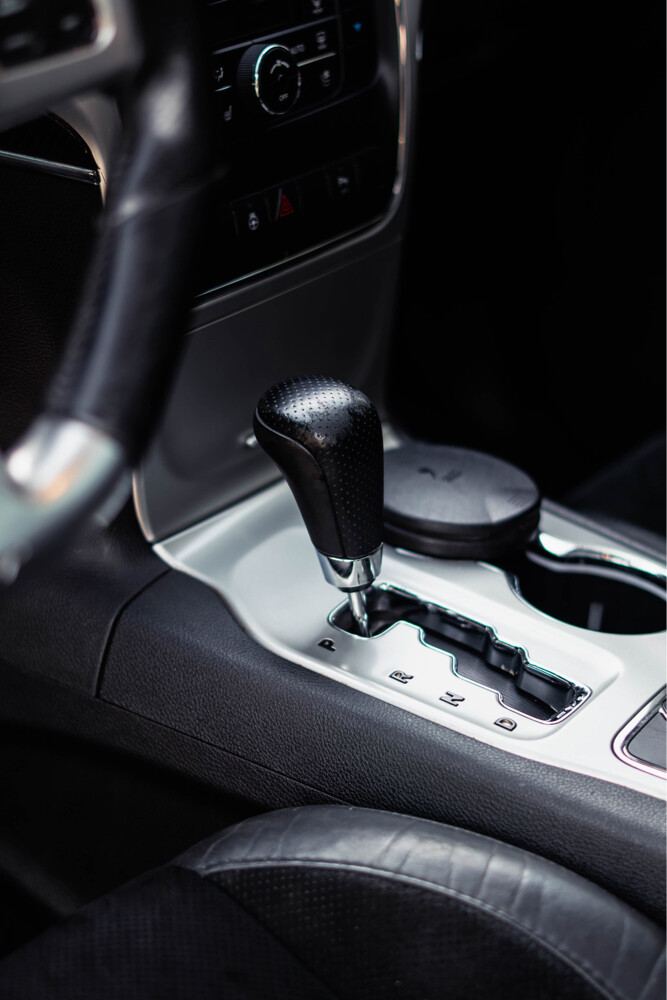 Jeep Grand Cherokee SRT  - 14