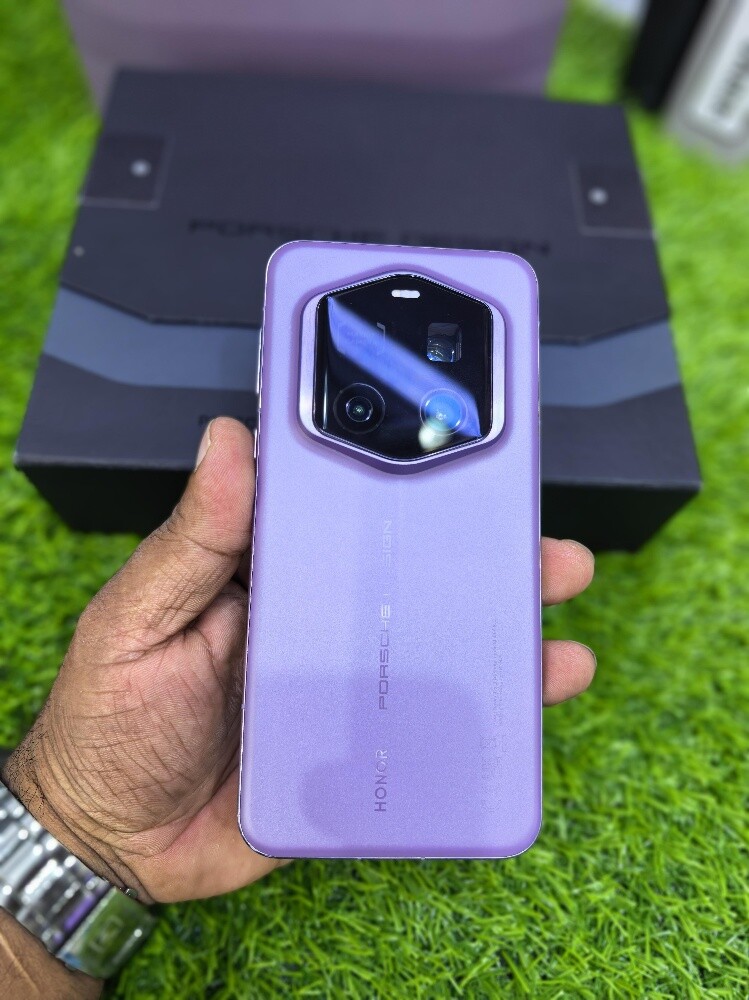 HONOR Magic7 RSR Porsche Design - 2