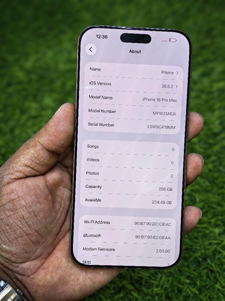 iPhone 16 Pro Max 256gb - 8