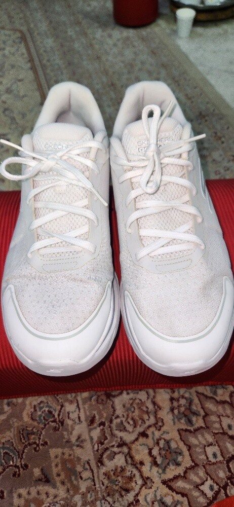 USED NEW SKECHER SHOES - 4