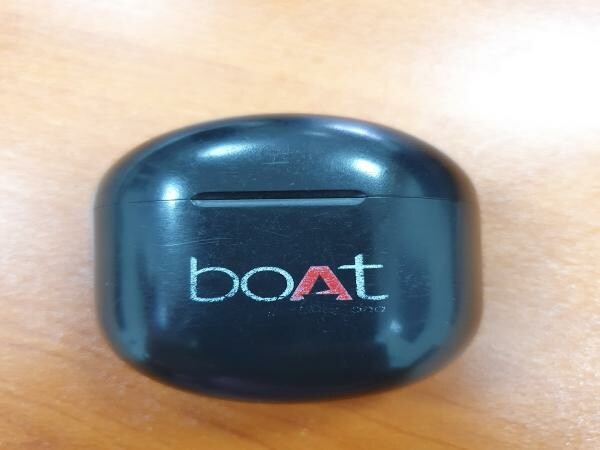boAt Wireless Earbuds Rarely Used - 2