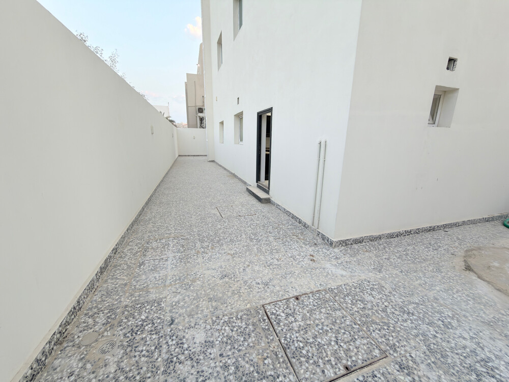 Brand-New Villa for Rent Al Thumama - 9