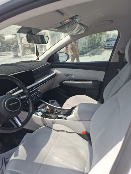 Hyundai Tuscan v good condition - 2
