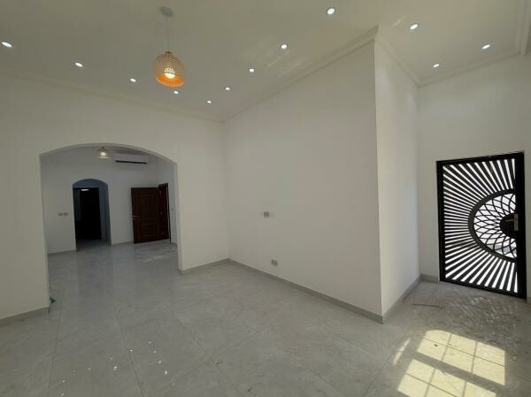 BRAND NEW VILLA |  AL THUMAMA  9BR - 7