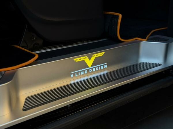 Mercedes-Benz V-Class 250 2024 - 14