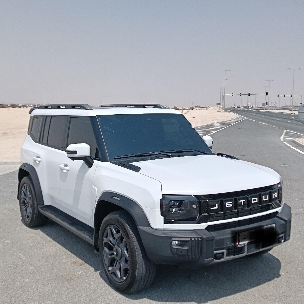 جيتور تي تو 2025 ابيض وارد الدوحه - 2