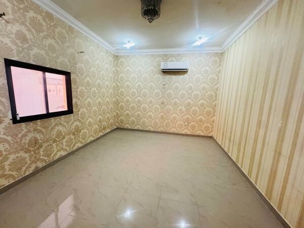 STUDIO AVAILABLE NEW MURRA 1900/- - 3