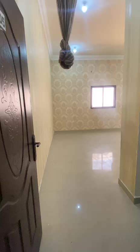 STUDIO AVAILABLE NEW MURRA 1900/- - 1