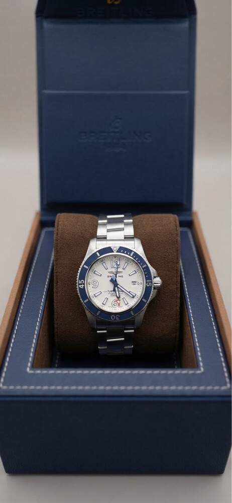 Breitling Superocean - 1