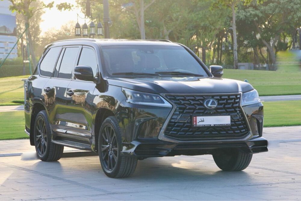 Lexus LX570  2019 S Black Edition  - 2