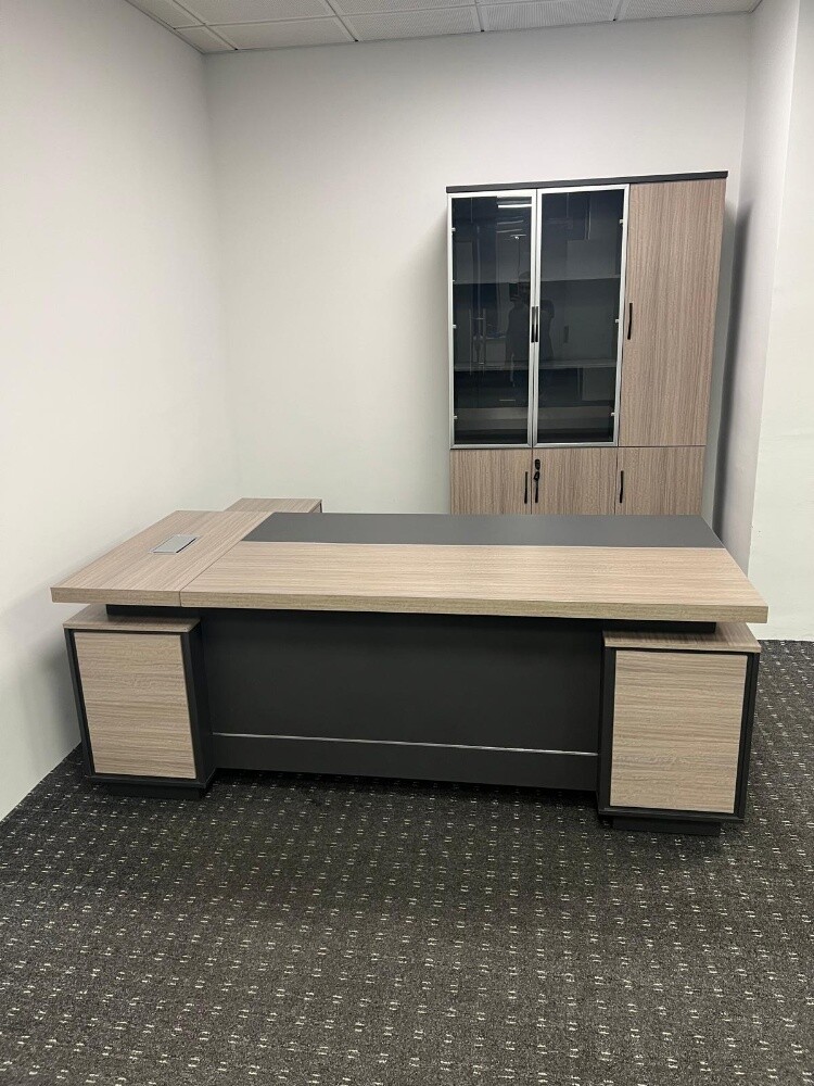 Used office furniture buy sell - 3