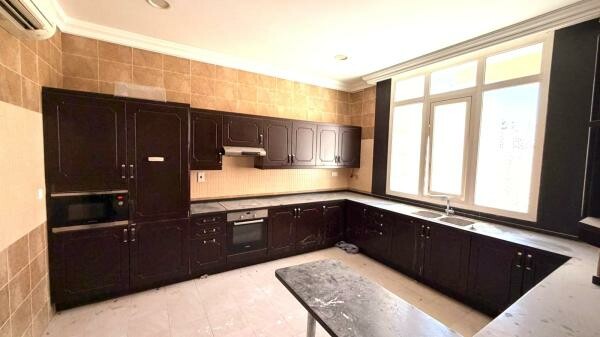 PREMIUM LARGE 6BR VILLA - 15