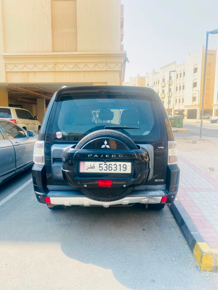 ميتسوبيشي باجيرو - 4