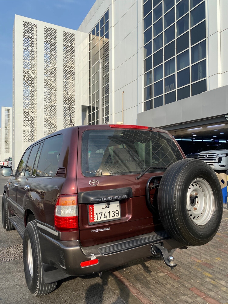Toyota Land Cruiser  - 5