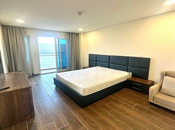 FURNISHED 2BHK | CLOSE TO STADIUM | - 4