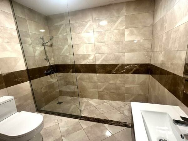 FURNISHED 2BHK | CLOSE TO STADIUM | - 10